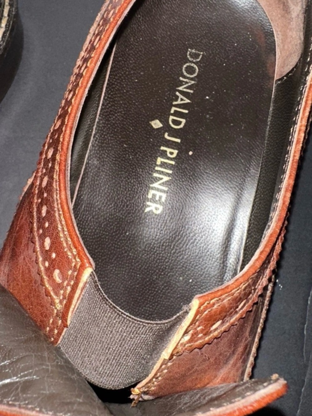 Donald J Pliner Brown HIDEXO Leather Wingtip Penny Loafers Men 9.5 M made Italy - Picture 4 of 9